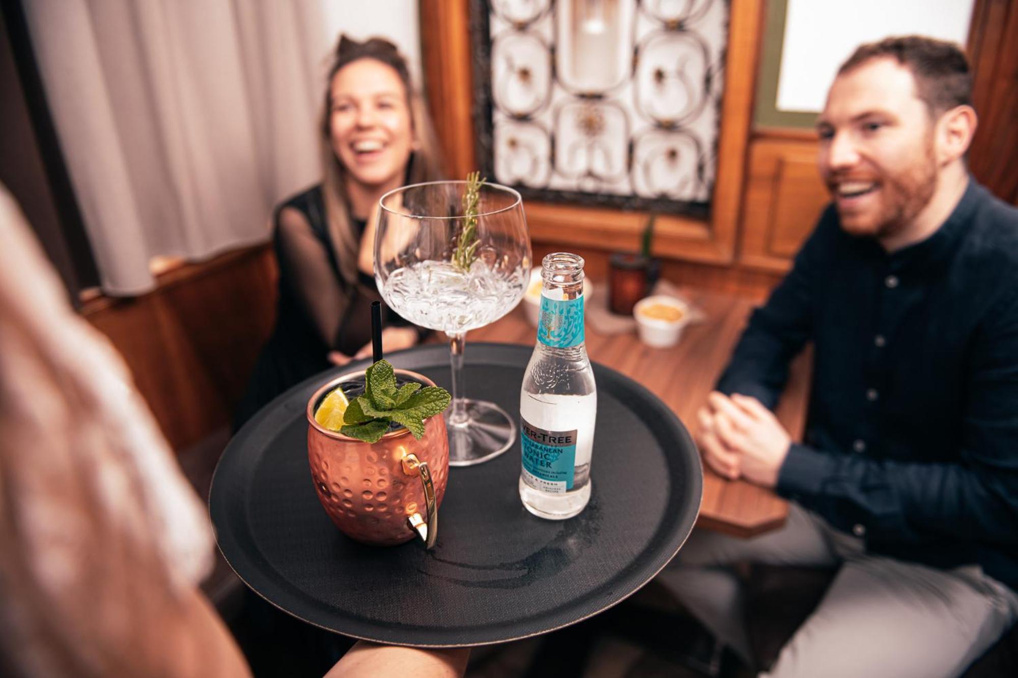 金色玫瑰酒店 蒙圭尔福 外观 照片